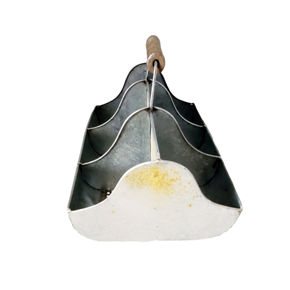 Galvanized Metal Six Sectioned Decorative Tray Farmhouse Country Primitive - Picture 4 of 5